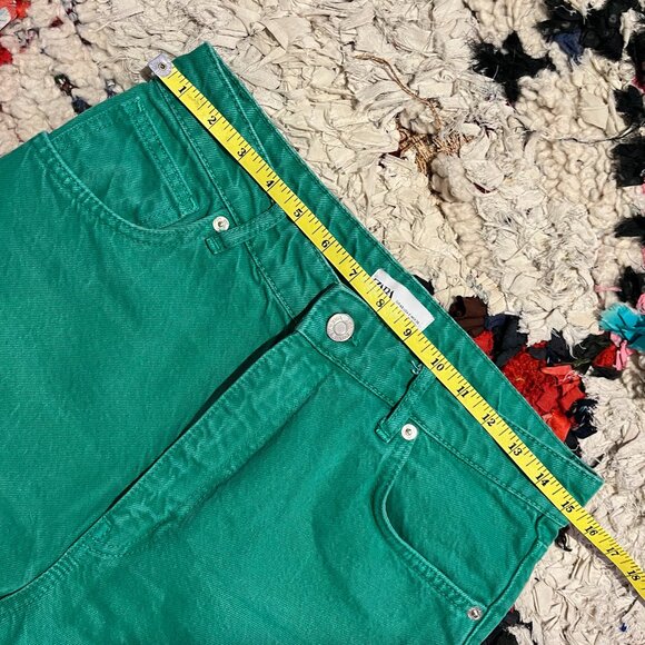 Zara Green Jeans - Picture 2 of 2